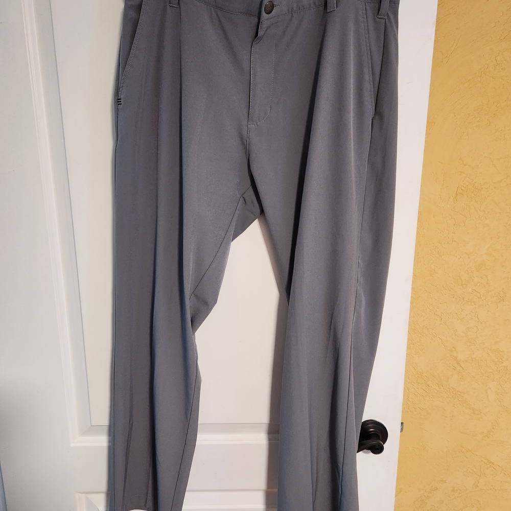 Adidas Men's Light Gray Chinos